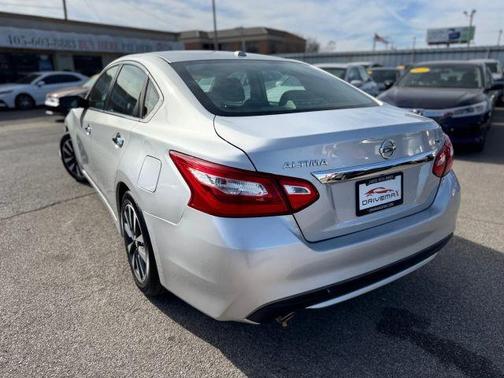 2017 Nissan Altima 2.5 SV