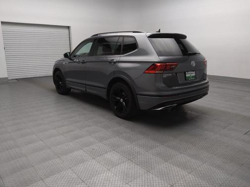 2019 Volkswagen Tiguan 2.0T SEL R-Line Black