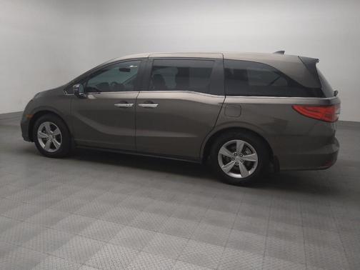 Gray 2018 Honda Odyssey EX-L