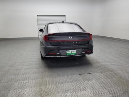 2021 Hyundai SONATA SE