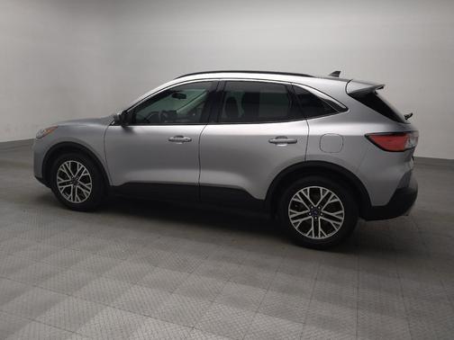 Iconic Silver Metallic 2021 Ford Escape SEL