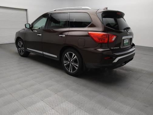 2020 Nissan Pathfinder Platinum 2WD