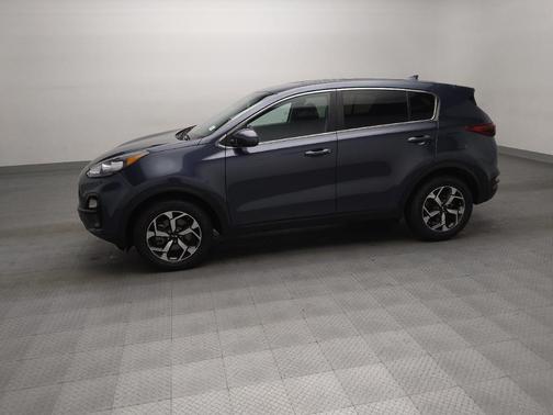 Pacific Blue 2022 Kia Sportage LX