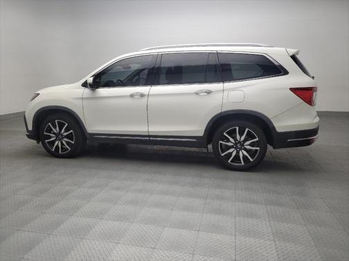 2019 Honda Pilot Touring 8-Passenger