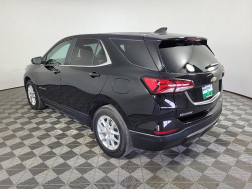 Mosaic Black Metallic 2022 Chevrolet Equinox 1LT