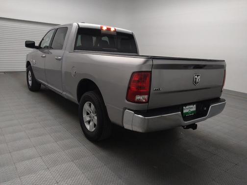 2019 RAM 1500 SLT