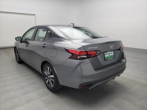 2021 Nissan Versa 1.6 SV