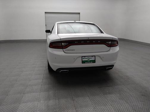 White Knuckle Clearcoat 2022 Dodge Charger SXT