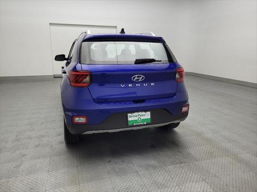 2022 Hyundai VENUE SEL