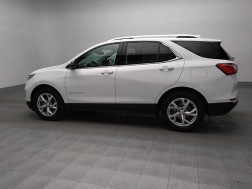 White 2019 Chevrolet Equinox Premier