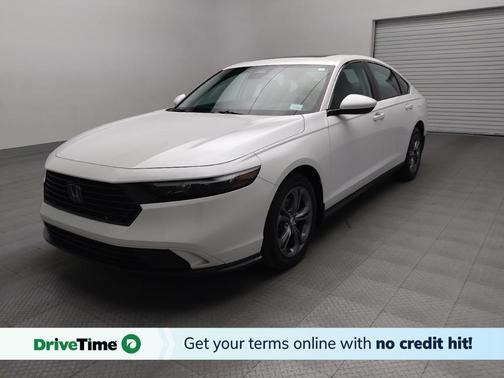 Platinum White Pearl 2024 Honda Accord EX
