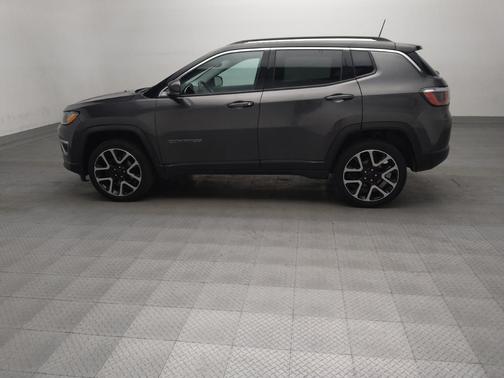 Granite Crystal Metallic Clearcoat 2018 Jeep Compass Limited