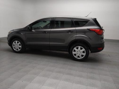 2019 Ford Escape S