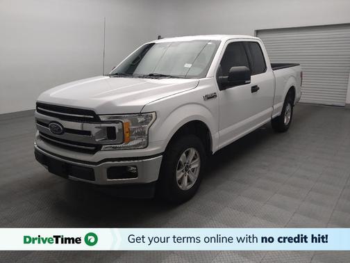 Oxford White 2019 Ford F-150 XLT