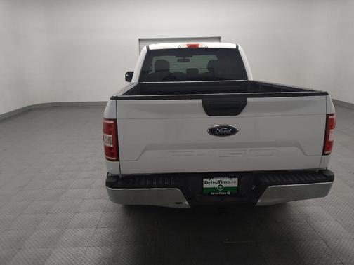 Oxford White 2019 Ford F-150 XLT