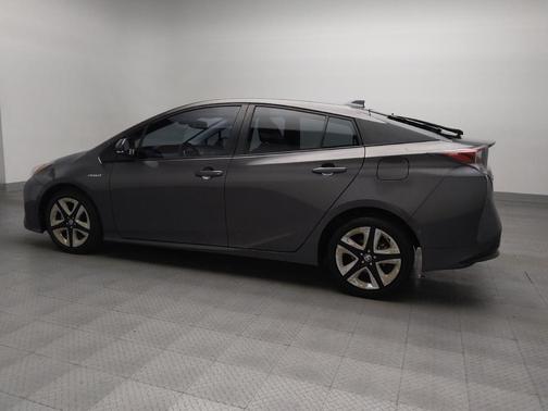 2017 Toyota Prius One