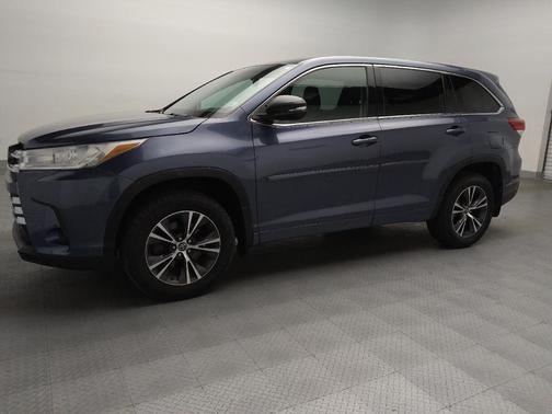 2018 Toyota Highlander LE