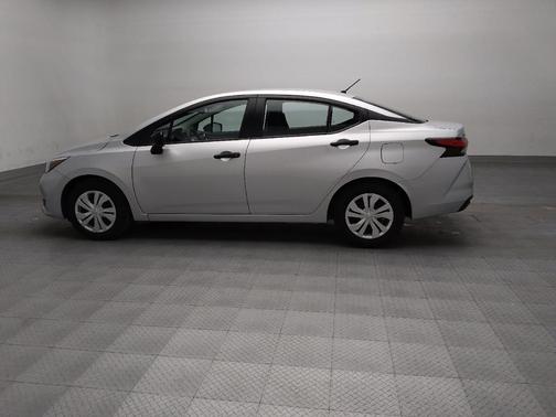 Brilliant Silver Metallic 2025 Nissan Versa 1.6 S