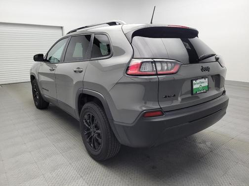 2023 Jeep Cherokee Altitude