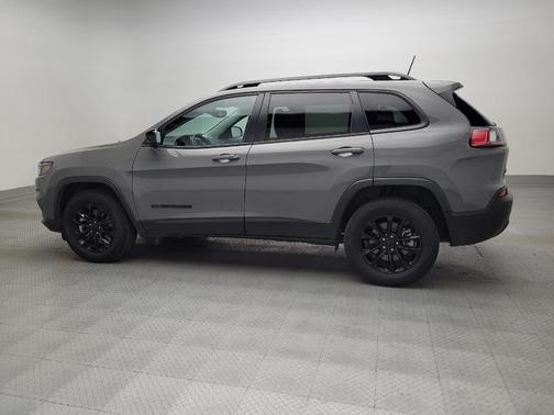 2023 Jeep Cherokee Altitude