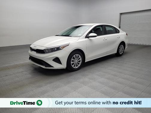 2024 Kia Forte LX