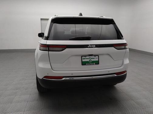 2022 Jeep Grand Cherokee Laredo