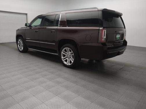 2017 GMC Yukon XL SLT
