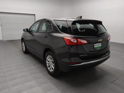 Nightfall Gray Metallic 2018 Chevrolet Equinox LS