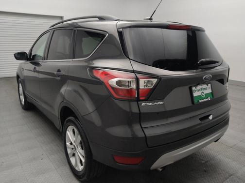 Magnetic Metallic 2018 Ford Escape SE