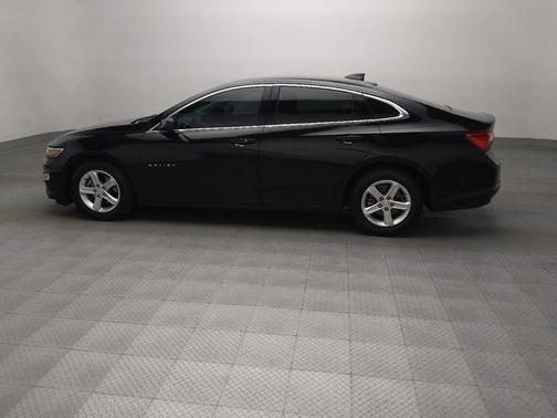Mosaic Black Metallic 2025 Chevrolet Malibu 1LS