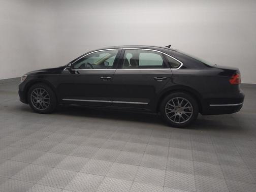 2016 Volkswagen Passat 1.8T SE
