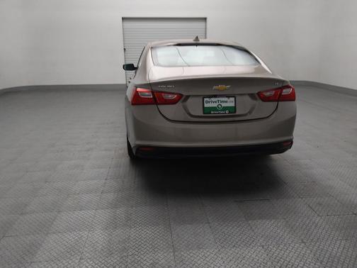Mineral Gray Metallic 2023 Chevrolet Malibu FWD 1LT
