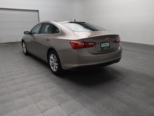 Mineral Gray Metallic 2023 Chevrolet Malibu FWD 1LT