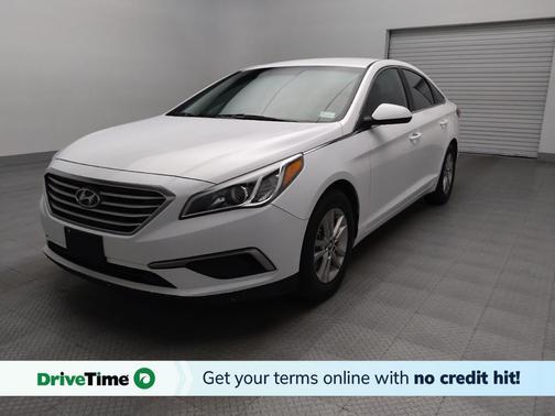 Quartz White Pearl 2017 Hyundai SONATA SE