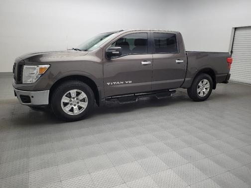 2019 Nissan Titan SV