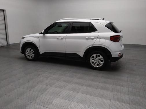 2020 Hyundai VENUE SEL