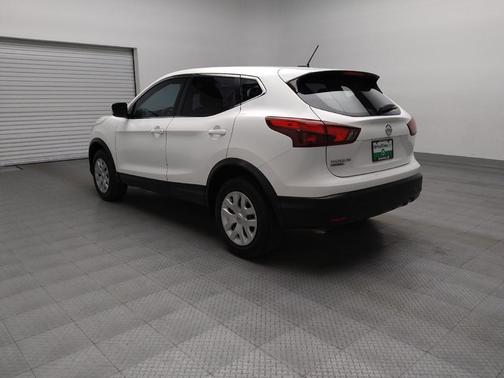2018 Nissan Rogue Sport S