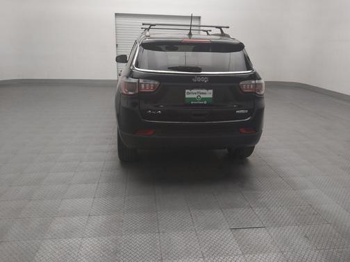 Diamond Black Crystal Pearlcoat 2019 Jeep Compass Latitude