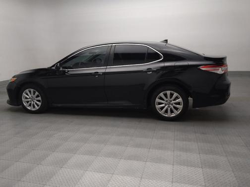 Midnight Black Metallic 2019 Toyota Camry LE
