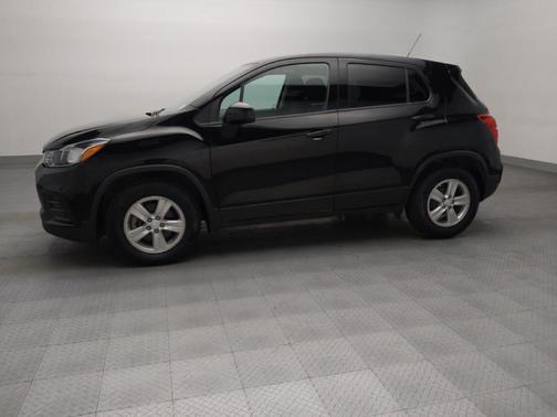 Mosaic Black Metallic 2020 Chevrolet Trax LS
