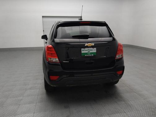 Mosaic Black Metallic 2020 Chevrolet Trax LS