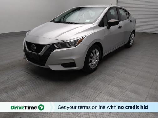 Brilliant Silver Metallic 2020 Nissan Versa 1.6 S