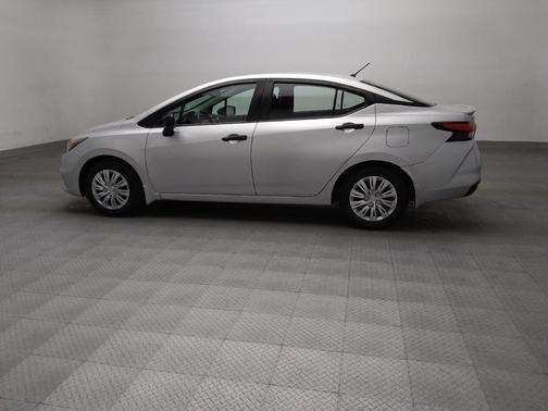 Brilliant Silver Metallic 2020 Nissan Versa 1.6 S