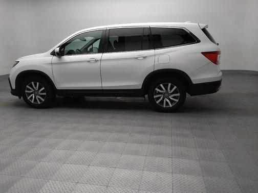Platinum White Pearl 2021 Honda Pilot 2WD EX