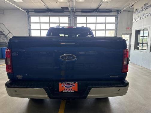 ATLAS BLUE METALLIC 2022 Ford F-150 XLT