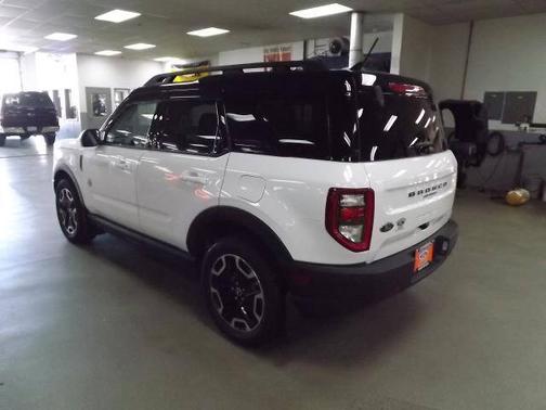 OXFORD WHITE 2023 Ford Bronco Sport OUTER BANKS