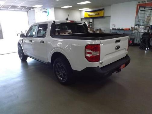 OXFORD WHITE 2022 Ford Maverick XLT
