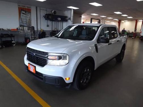 OXFORD WHITE 2022 Ford Maverick XLT