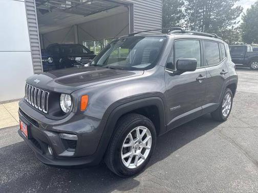Black 2021 Jeep Renegade LATITUDE