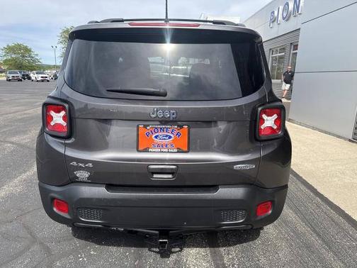 Black 2021 Jeep Renegade LATITUDE